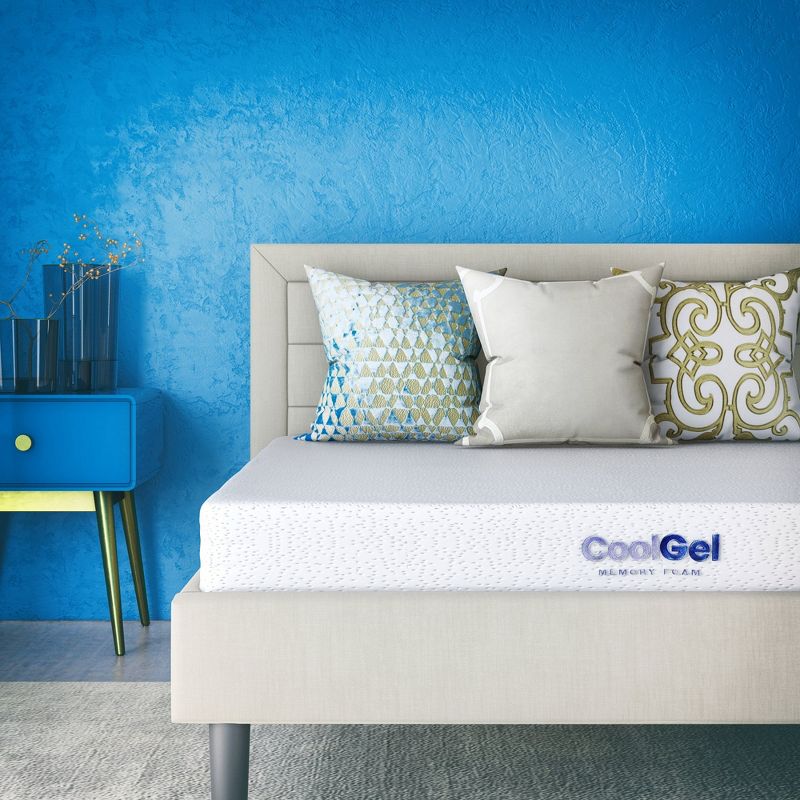 Cool Gel Memory Foam 6-Inch Mattress, Queen
