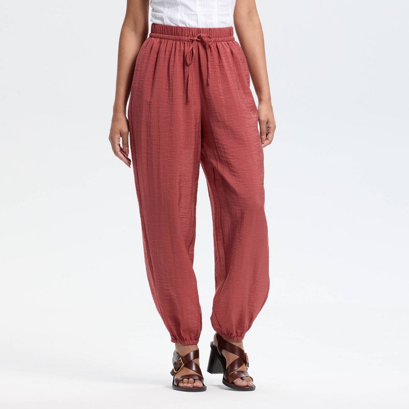 Women's Balloon Leg Pull-On Pants - Universal Thread™ Red XL
