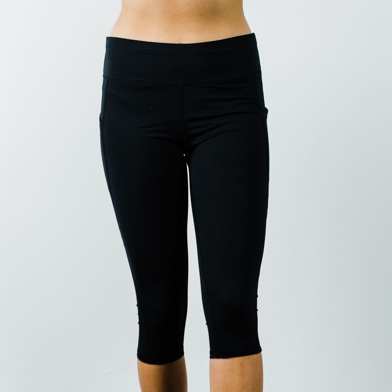 Calypsa Women's 17" Capri Leggings